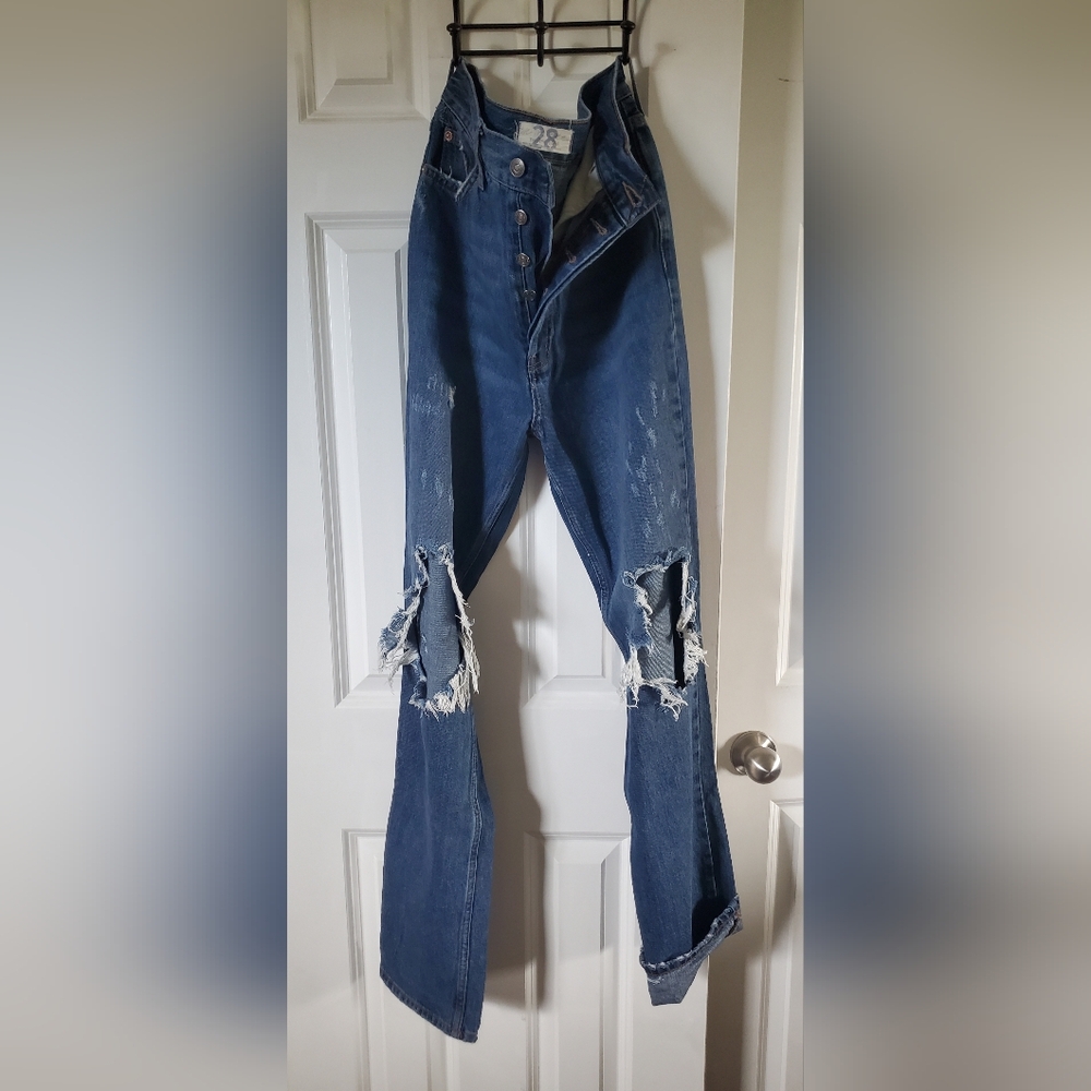 Free People Distressed Jeans